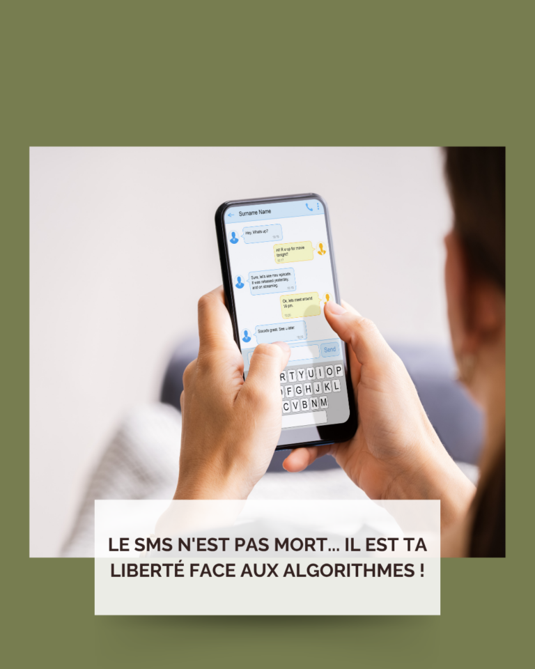 Lire la suite à propos de l’article Le SMS n&rsquo;est pas mort… il est ta liberté face aux algorithmes !
